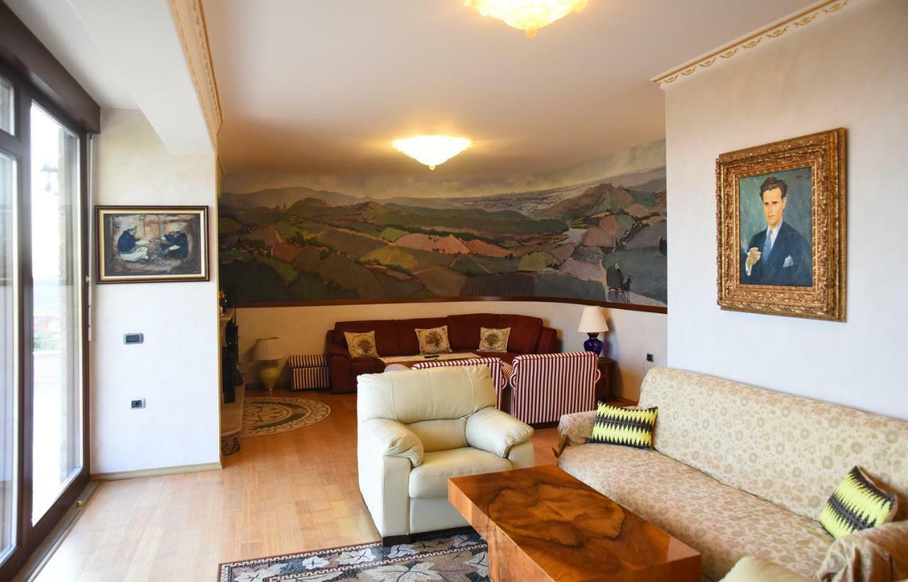 #Ioniahouse Surrel Villa Tiran Dış mekan fotoğraf
